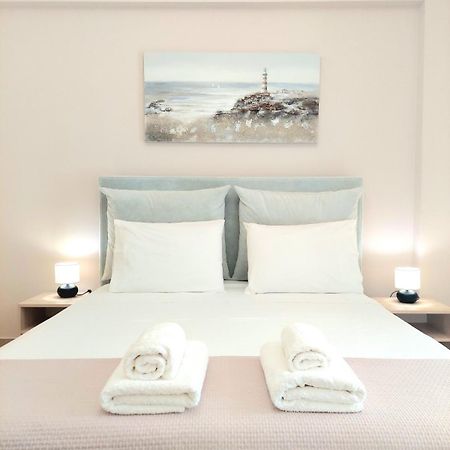 Elizabeth Apartments Himare Esterno foto
