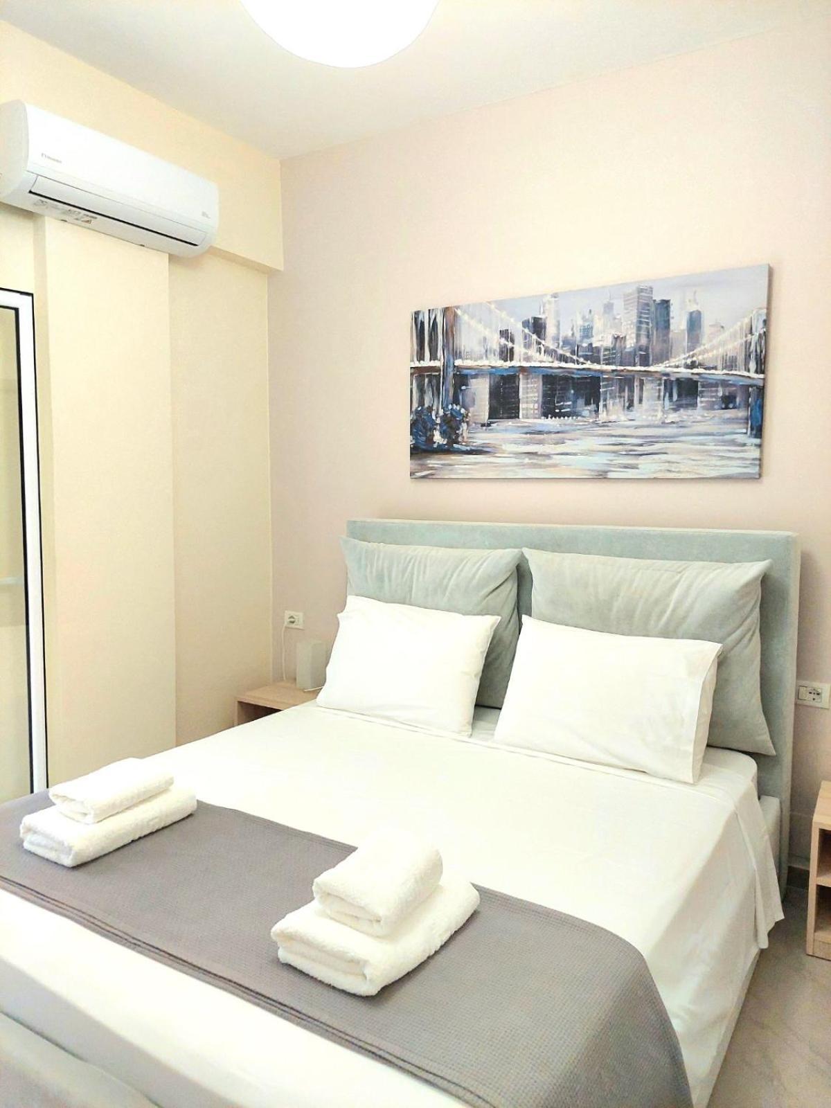 Elizabeth Apartments Himare Esterno foto